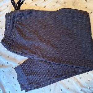 Men’s textured athletic jogger